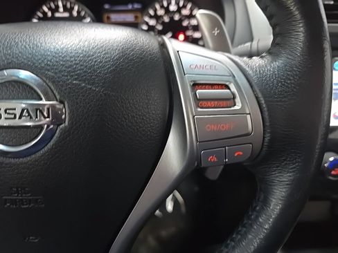 Used 2015 Nissan Altima 3.5 SL FWD image 24