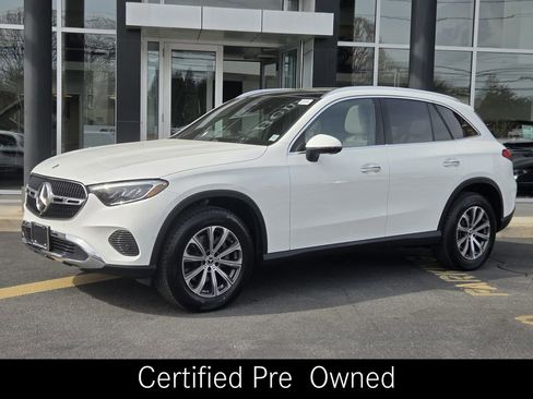 Certified 2026 Mercedes-Benz GLC 300 4MATIC image 4