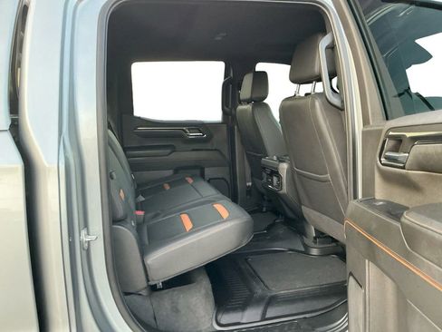 Used 2024 GMC Sierra 1500 AT4 w/ Technology Package image 23