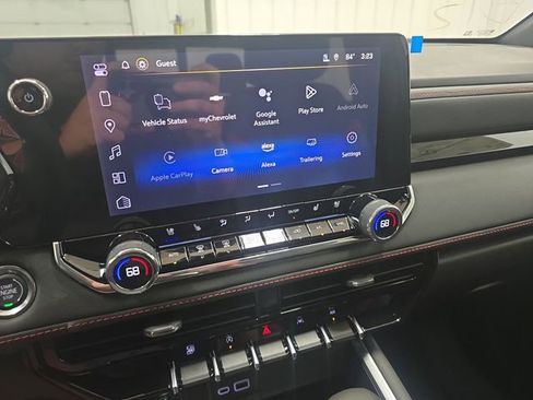 New 2025 Chevrolet Colorado Z71 w/ Technology Package image 14