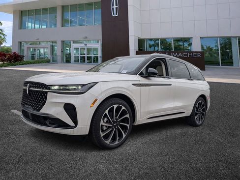 New 2026 Lincoln Nautilus Black Label AWD/4WD image 3