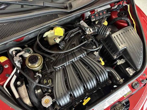 Used 2006 Chrysler PT Cruiser image 26