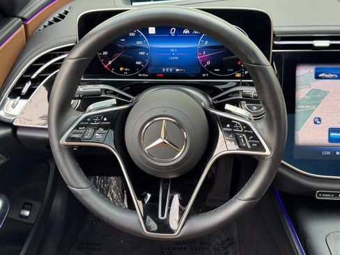 Used 2025 Mercedes-Benz E 350 4MATIC Sedan w/ Multicontour Seating Package image 22