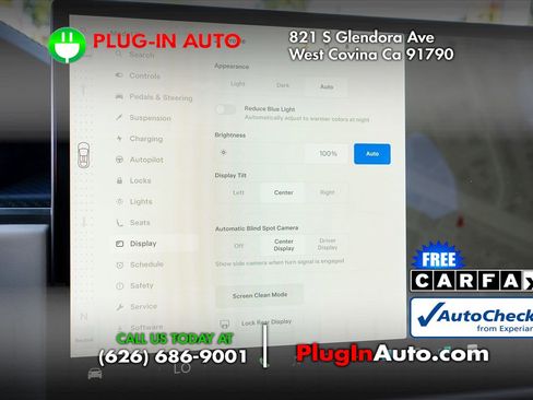 Used 2023 Tesla Model X Plaid image 32