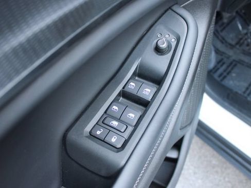Used 2025 Jeep Grand Cherokee Laredo w/ MOPAR Finishing Package RWD image 11