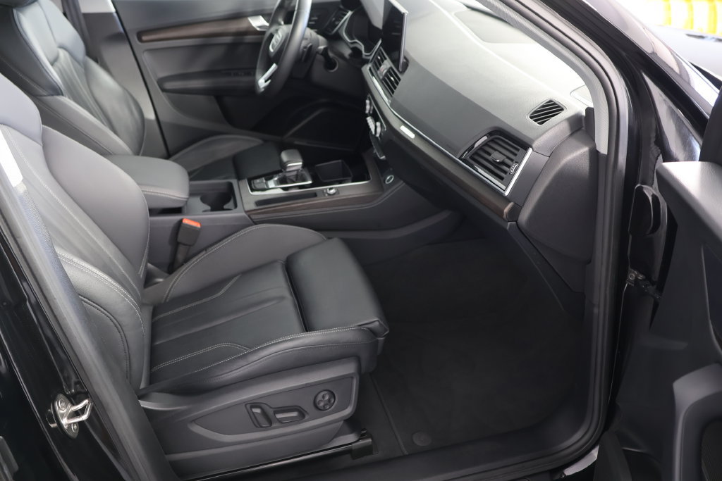 Used 2024 Audi Q5 2.0T Premium Plus AWD/4WD image 24