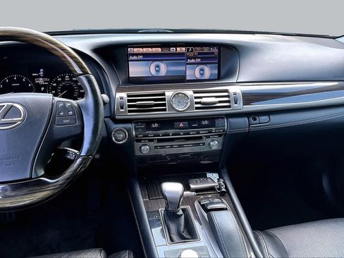 Used 2014 Lexus LS 460 L AWD/4WD image 7