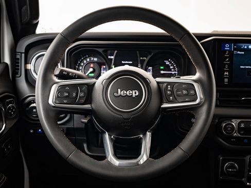 Used 2024 Jeep Wrangler Unlimited Sahara w/ Safety Group image 40