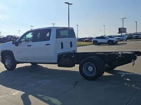 New 2026 Chevrolet Silverado 3500 W/T AWD/4WD image 6
