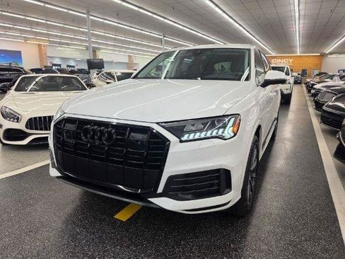 Used 2024 Audi Q7 2.0T Premium Plus AWD/4WD image 2