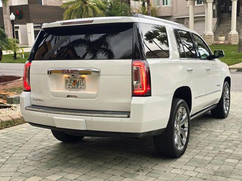 Used 2015 GMC Yukon Denali w/ Premium Package image 37