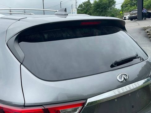Used 2017 INFINITI QX60 Luxe w/ Deluxe Technology Package AWD/4WD image 35