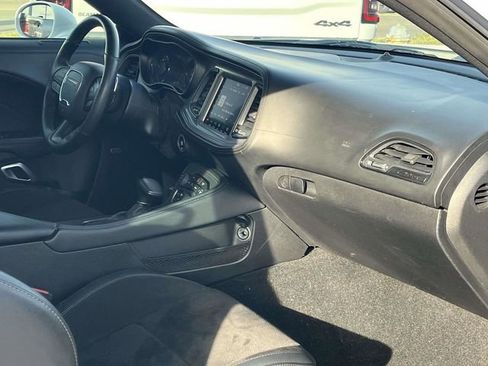 Used 2023 Dodge Challenger R/T w/ Plus Package image 21
