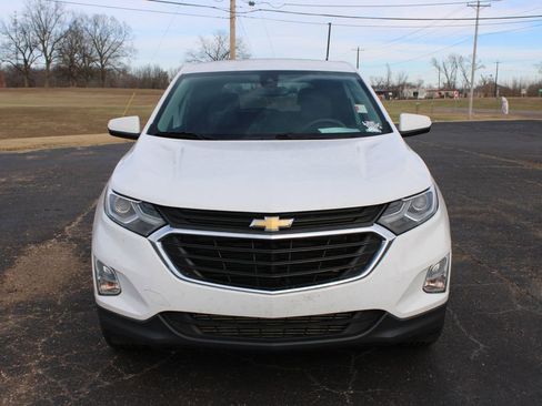 Used 2021 Chevrolet Equinox LT image 3