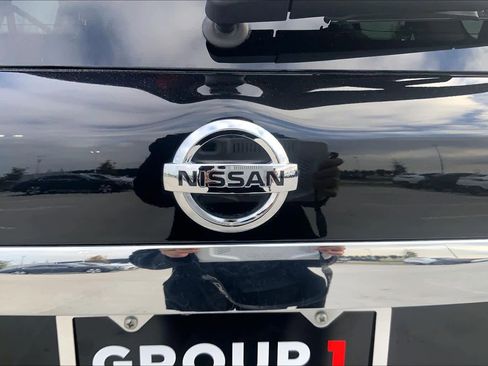 Used 2020 Nissan Pathfinder SL image 9