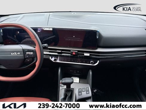 New 2026 Kia Sportage SX image 18