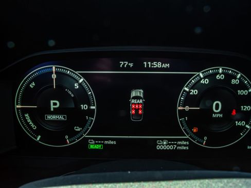 New 2025 Mitsubishi Outlander ES image 20