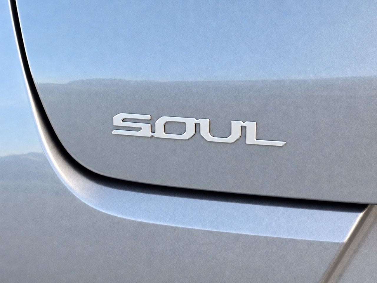 Used 2023 Kia Soul LX w/ LX Technology Package FWD image 8