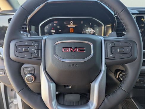 New 2026 GMC Sierra 1500 Elevation AWD/4WD image 25
