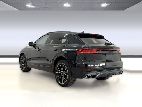 Used 2022 Audi SQ8 Prestige AWD/4WD image 3