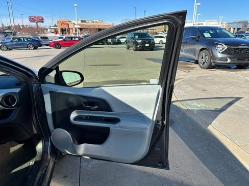 Used 2012 Toyota Prius C Three image 20