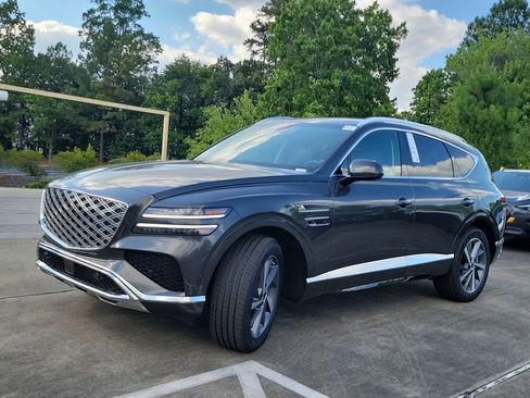 Used 2025 Genesis GV80 2.5T Advanced image 10