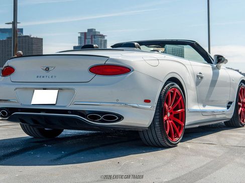 Used 2020 Bentley Continental GT V8 image 8