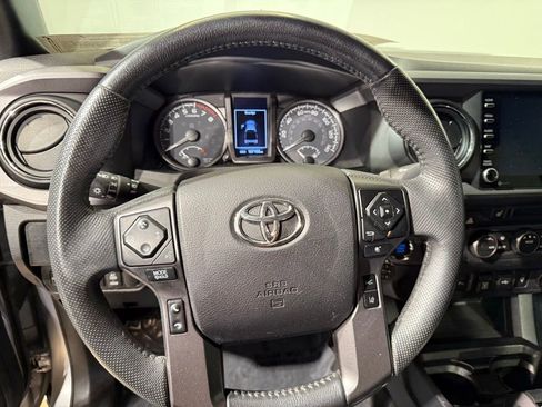 Used 2021 Toyota Tacoma TRD Sport w/ TRD Premium Sport Package AWD/4WD image 22