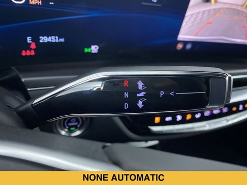 Used 2024 Cadillac Lyriq Tech AWD/4WD image 8