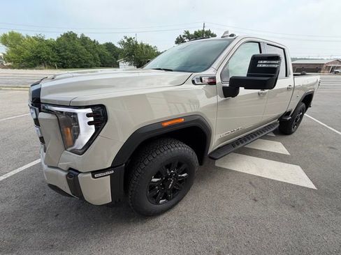 New 2026 GMC Sierra 2500 AT4 w/ AT4 Premium Plus Package AWD/4WD image 11