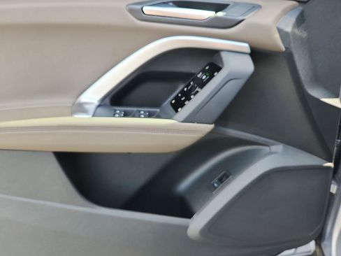 New 2025 Audi Q5 Premium Plus image 8