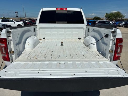 Used 2019 RAM 2500 Laramie AWD/4WD image 39