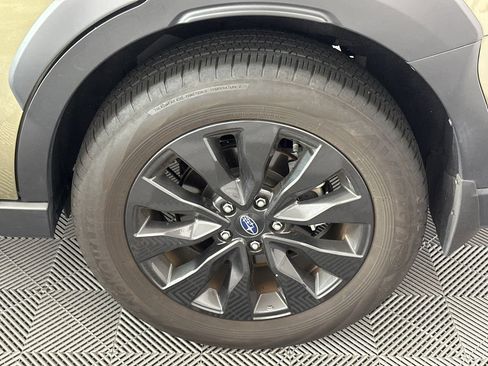 Used 2024 Subaru Outback Onyx Edition AWD/4WD image 10