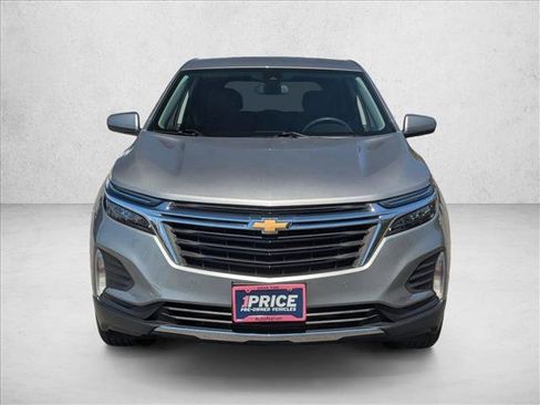 Used 2023 Chevrolet Equinox LT AWD/4WD image 2