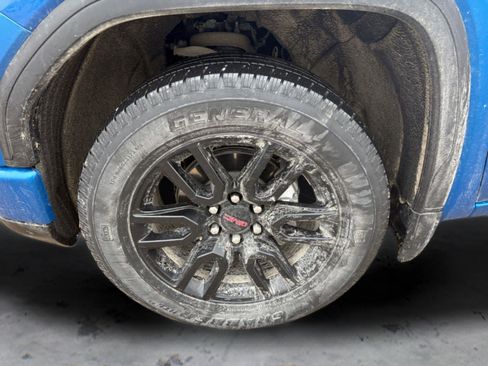 Used 2023 GMC Sierra 1500 Elevation image 14