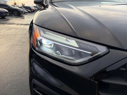 Used 2025 Audi Q5 2.0T Premium w/ Convenience Plus Package image 24