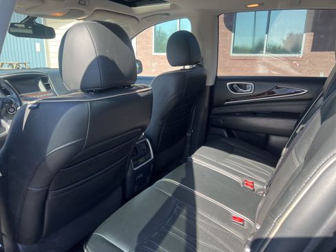 Used 2019 INFINITI QX60 Luxe w/ Sensory Package AWD/4WD image 22