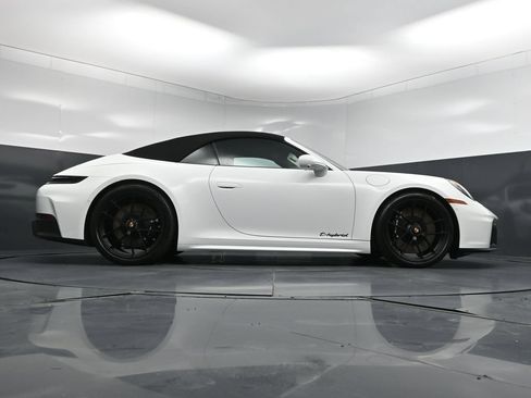 Used 2026 Porsche 911 Carrera GTS RWD image 28