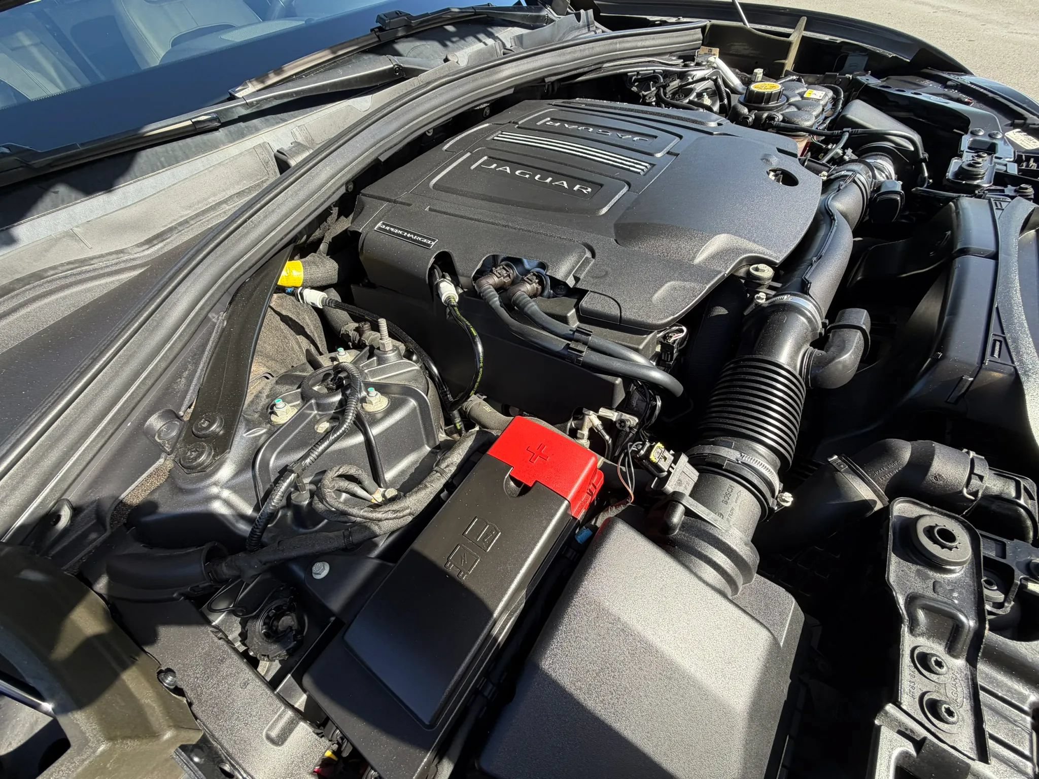 Used 2018 Jaguar F-PACE S AWD/4WD image 53