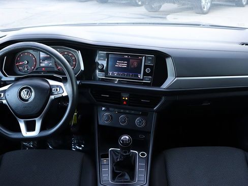 Used 2019 Volkswagen Jetta S FWD image 32