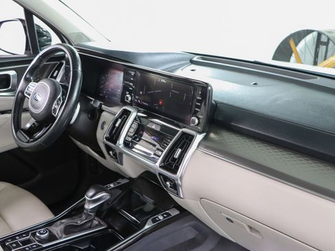 Used 2021 Kia Sorento SX image 28