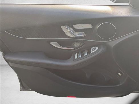 Used 2018 Mercedes-Benz GLC 300 image 8