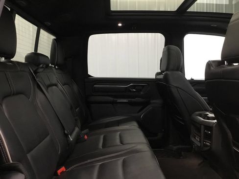 Used 2022 RAM 1500 Limited w/ Body Color Bumper Group AWD/4WD image 18
