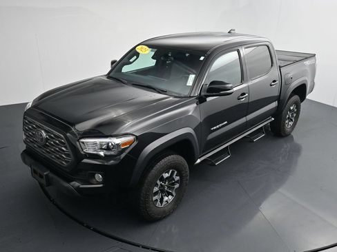 Used 2023 Toyota Tacoma TRD Off-Road AWD/4WD image 26