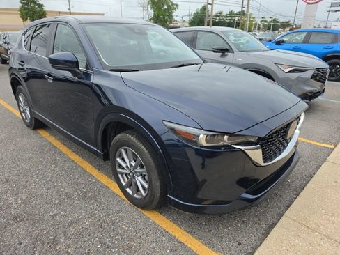 Used 2025 MAZDA CX-5 AWD 2.5 S w/ Select Package image 3