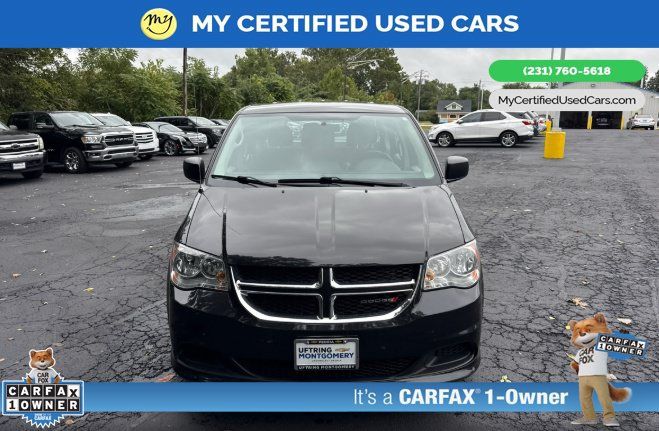 Used 2016 Dodge Grand Caravan American Value Package FWD image 2