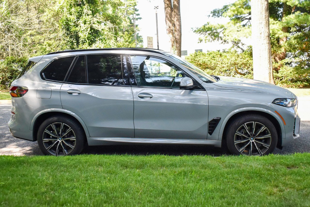 Used 2026 BMW X5 xDrive40i AWD/4WD image 8