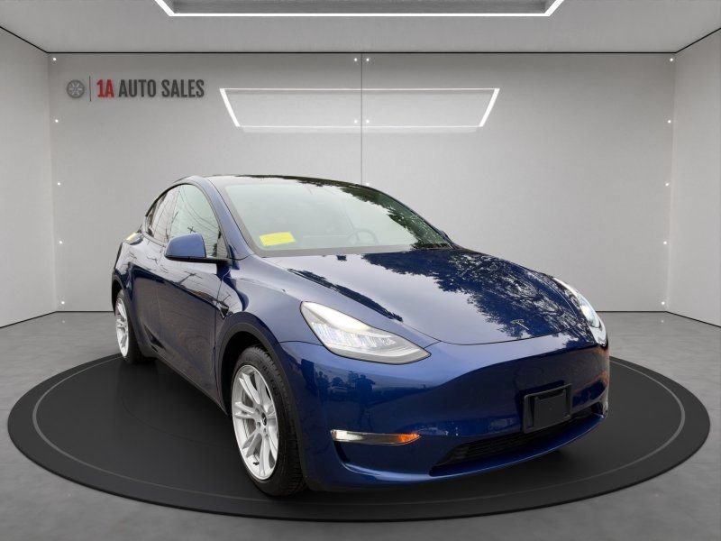 Used 2021 Tesla Model Y Long Range AWD/4WD image 7