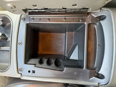 Used 2007 Chevrolet Silverado 2500 LT w/ Heavy-Duty Power Package image 21