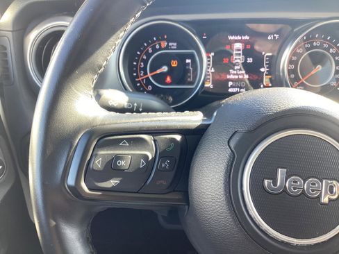 Used 2021 Jeep Wrangler Unlimited Sport image 26